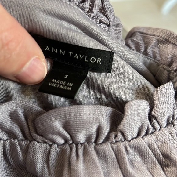 Ann Taylor ruched neck long sleeve top - Picture 7 of 8